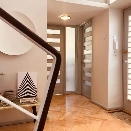 Ferienwohnung Amazing Duplex - Mid Century Experience & Parking Porto Exterior foto