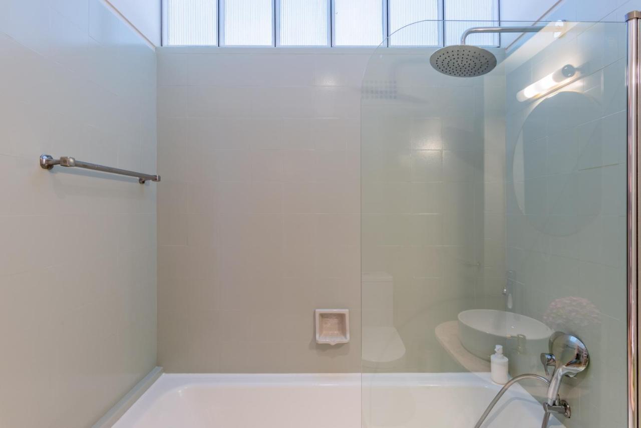 Amazing Duplex - Mid Century Experience & Parking * Porto