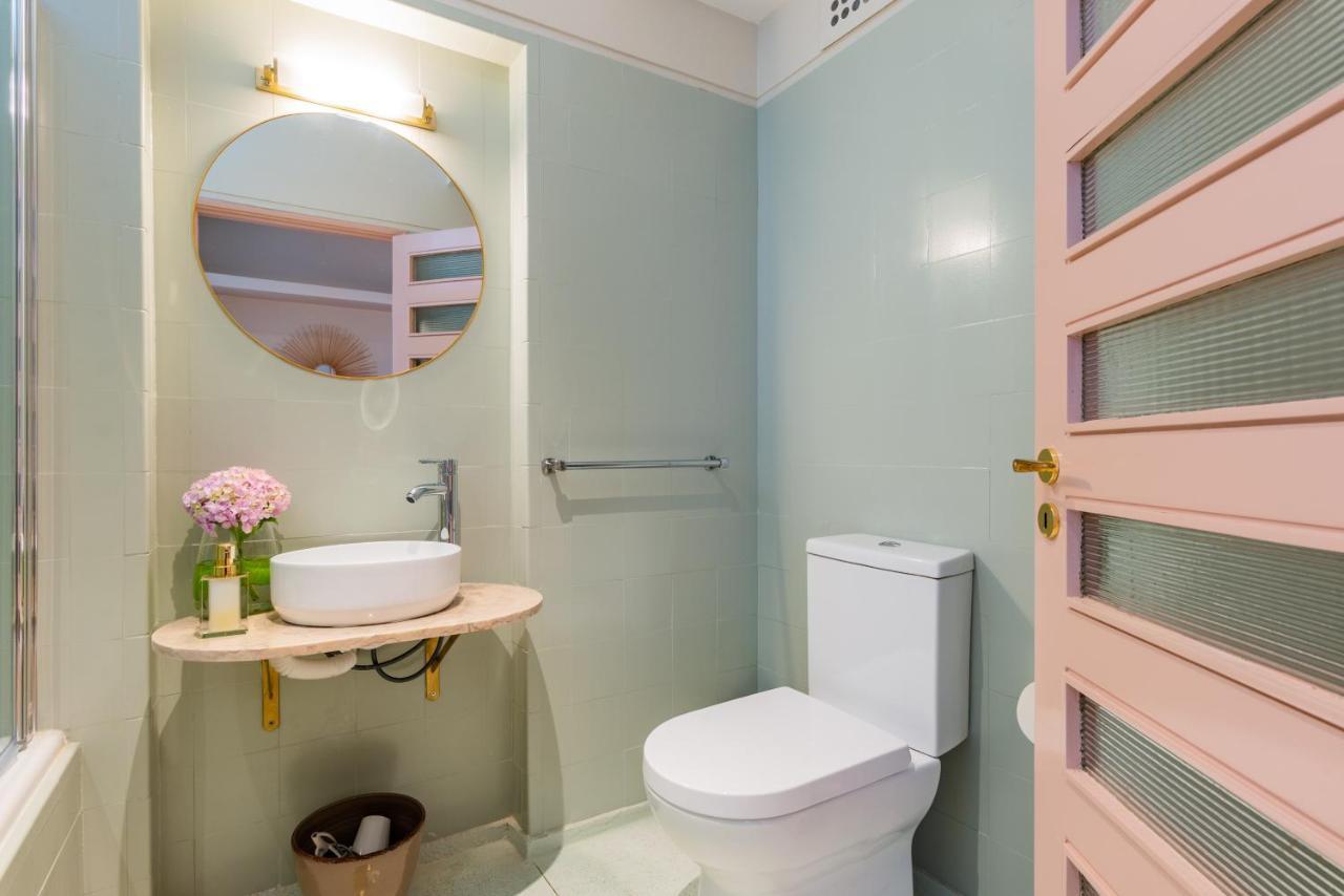 Apartment Amazing Duplex - Mid Century Experience & Parking Porto